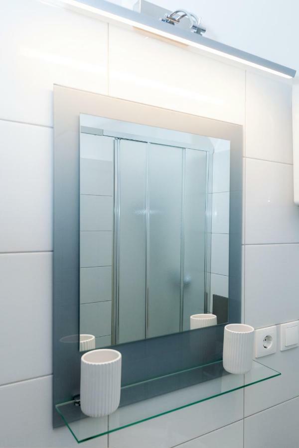 Studio Apartment Toma สปลิท ภายนอก รูปภาพ